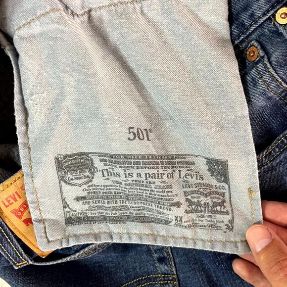 Levi Strauss & Co 501 Button Fly Jeans Dark Wash Mens W38 L30 - Picture 9 of 13